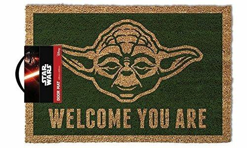 Zerbino Star Wars Yoda Welcome You Are Cm 60X40 - Gp85052 Zerbino Star Wars Yoda Welcome You Are Cm 60X40 - Gp85052
